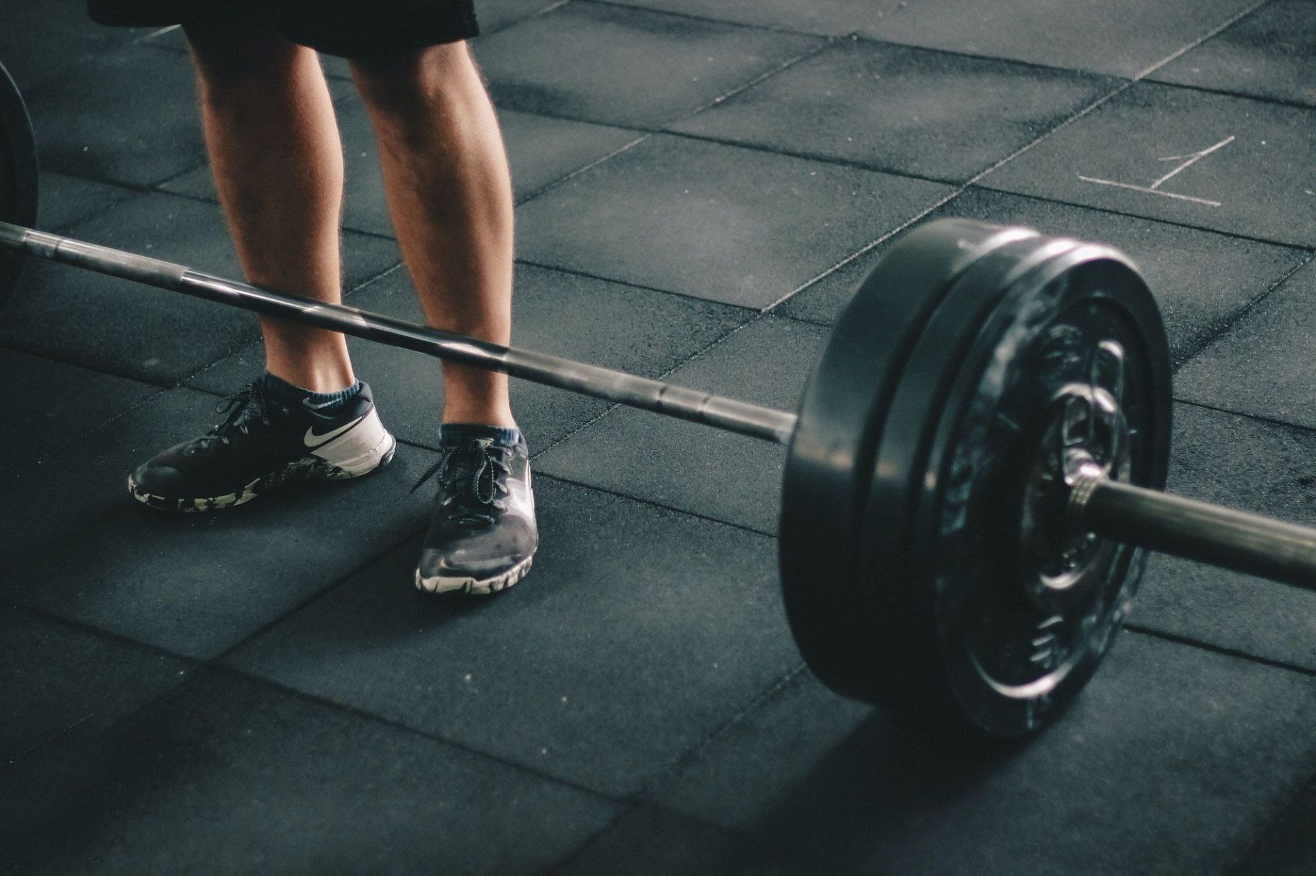 Improves muscle mass. (Image via Pexels / Victor Freitas)